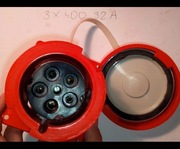 Gniazdo siłowe trójfazowe 32 Ampery przenośne 