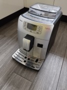Ekspres Saeco HD8753