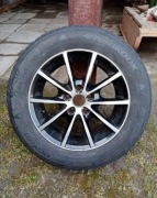 Felgi aluminiowe z oponami 