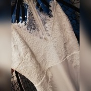 Sukienka biała, koronkowa góra, roz. 38