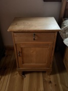 Szafka nocna - lite drewno