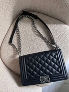 Torebka pikowana czarna chanel Boy leather crossbody bag