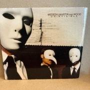 Medeski Martin and Wood Uninvisible cd