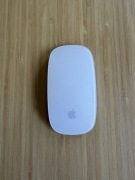 Apple Magic Mouse A1657 – oryginalna mysz Apple (biała / srebrna)