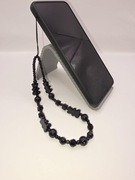 Czarna zawieszka do telefonu