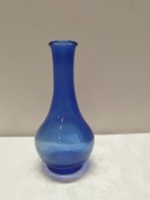 Niebieski wazon butelka PRL