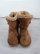 Saszki botki typu Emu r. 32