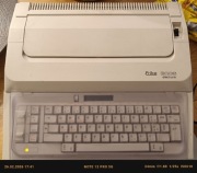 Elektronczna maszyna do pisania Erika 3006