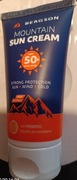Krem do twarzy z SPF 59+.