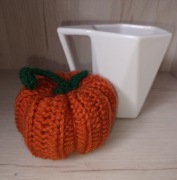 Wełniana Dynia na szydełku 