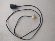 Stary przedłużacz bakelitowymi końcówkami