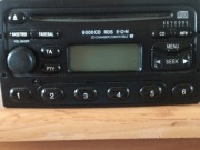 Fabryczne radio CD z sterowaniem przy kierownicy