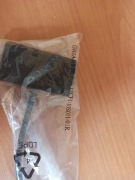 adapter S-Video (9-pin mini-DIN) na HDTV / Component / Composite