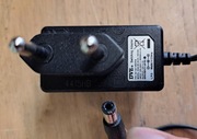 Switching adapter