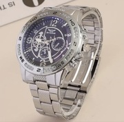 Stylowy zegarek męski ZHOWE – elegancja w metalicznym wydaniu