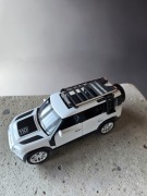 Model Land Rover Defender 110 Skala 1:24