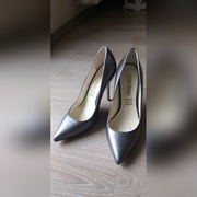 Szpilki czółenka Buffalo roz.38 skóra naturalna