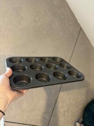 Forma na 12 muffinek 