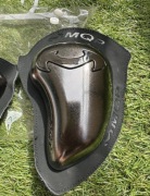 Motocyklowe nakładki ochronne na kolana MQP