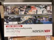 REJESTRATOR 5W1 HIKVISION iDS-7204HQHI-M1/XT