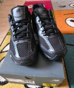 Snakersy New Balance mr530pb