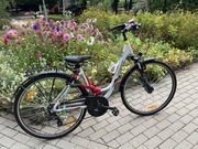 Rower trekkingowy Genesis Touring 2.3 28 cali z alarmem