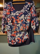 Piękna elegancka bluzka