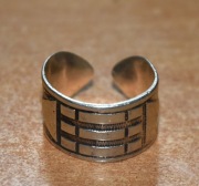 VINTAGE Srebrna obrączka szeroka-PIERŚCIEŃ ATLANTÓW, srebro 7 g. próby 925 