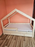 Łóżko drewniane 180x90 + materac