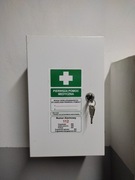 Apteczka ścienna biała + zawartość