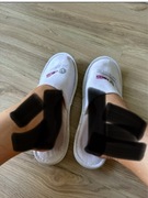 Buty kapcie może się komuś przydadzą