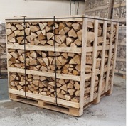 DREWNO KOMINKOWE SUCHE SEZONOWANE Układanie Dowóz