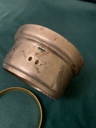 Stary budzik HAU Pilot puszka obudowa