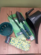 Zestaw ogrodowy na wiosnę