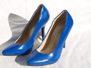 śliczne niebieskie szpilki, roz. 35