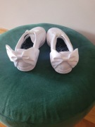 Buty Puma z kokardą 