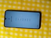 Telefon komórkowy Honor uszkodzony