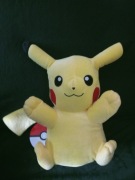 Pikachu plecak pokemony 