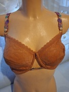 Biustonosz TRIUMPH 70G