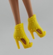 Buty dla lalki Barbie Standard i Curvy żółte