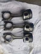 VOLVO XC60 S80 V60 2.4D5 TŁOK + KORBOWÓD D5244T10