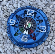 Zegar z docisku sprzęgła Prezent, Dekoracja