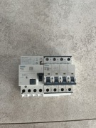 Różnicówka Siemens 30mA + 4 bezpieczniki B16