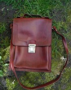 Mała skórzana , skaj ? teczka na ramie piękna ZOBACZ  