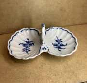 dwojak solniczka otwarta porcelana WADA cebulowy