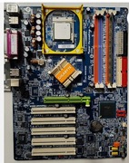 GIGABYTE GA-8IPE1000-G | Płyta główna typu retro