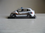 Samochód policyjny Renault Scenic RX4 POLICIA, 1:43/NOWY