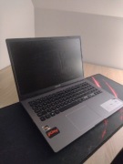 Laptop Asus + podkładka chłodząca