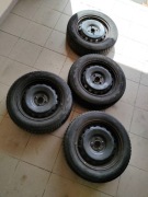 Felgi + opony zimowe Nokian WR D4 - 185/65 R15 88T