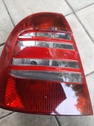 Lampa lewa tyl skoda superb1 